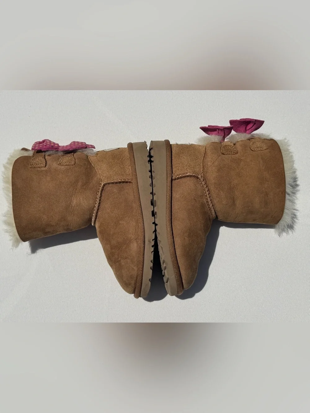 UGG Kids Bailey Bow Meilani Chestnut Pink Bows with Gold Polka Dots Boots